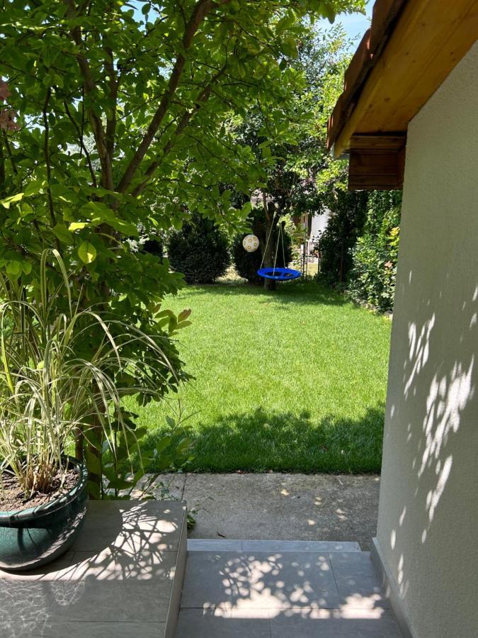 Kisvirag Vendeghaz Villa Balatonvilágos Exterior foto