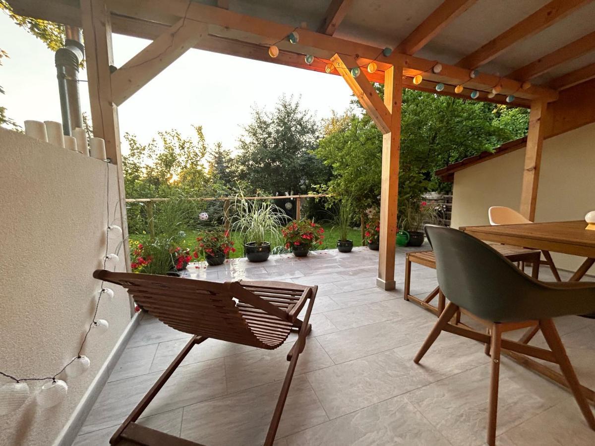 Kisvirag Vendeghaz Villa Balatonvilágos Exterior foto